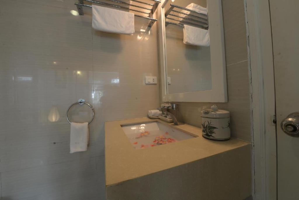 Hanoi Mai Charming Hotel & Travel Екстериор снимка